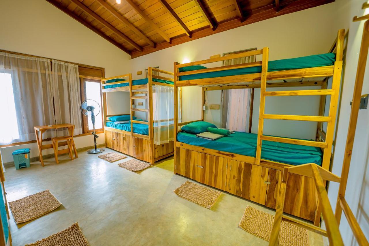 Sixth Sense Hostel Unawatuna Eksteriør bilde